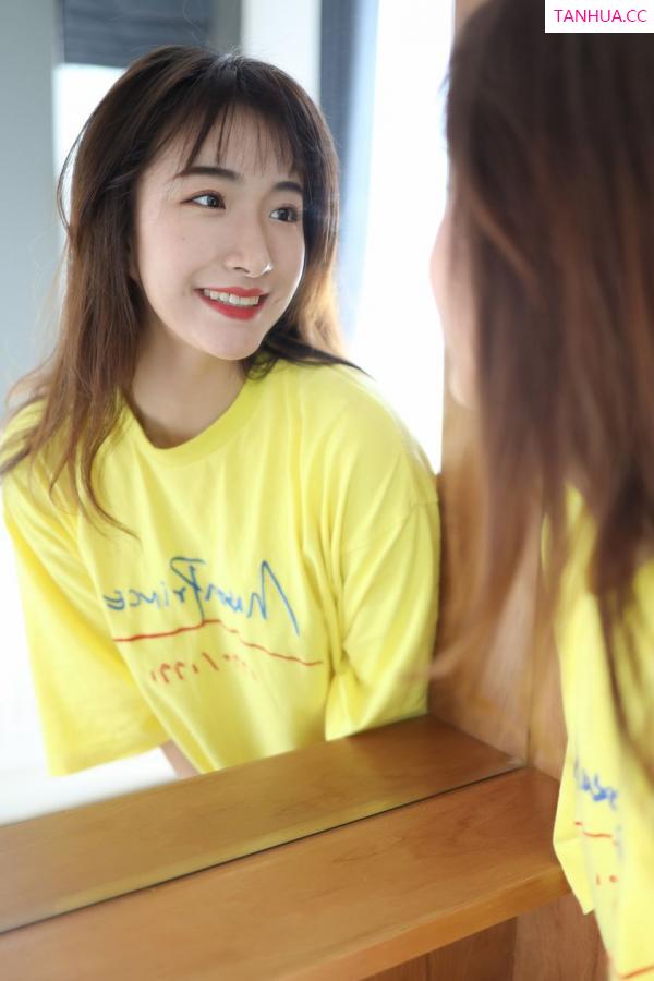 龚天艺 艺儿拿铁 [XIUREN]高清写真图 2019.12.30 艺儿拿铁第14张图片